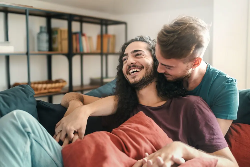 afbeelding over poppers in de gay scene